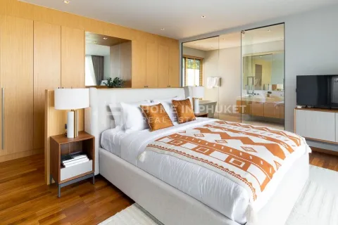 House in Phuket, Thailand 3 bedrooms № 146651 - photo 9