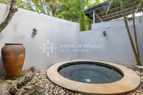 House in Kathu, Thailand 4 bedrooms № 146650 - photo 19