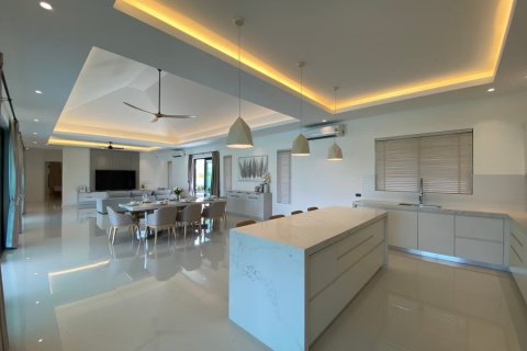 Villa à Pran Buri, Thaïlande 4 chambres № 168437 - photo 12