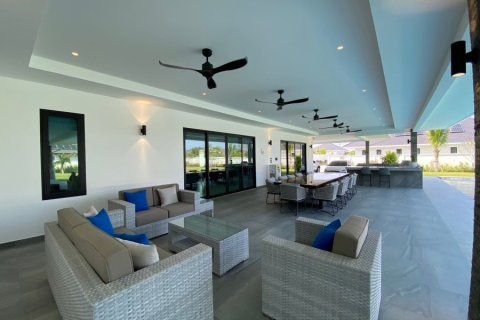 Villa à Pran Buri, Thaïlande 4 chambres № 168436 - photo 7