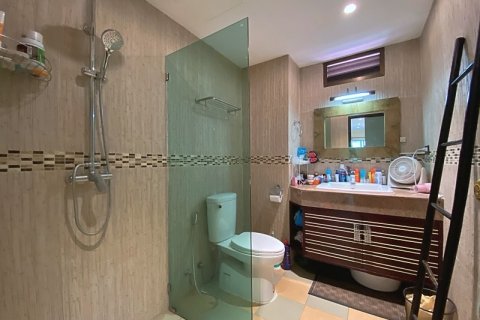 Condo in Hua Hin, Thailand, 2 bedrooms  № 168435 - photo 30