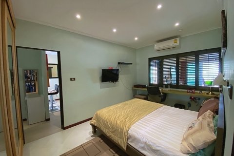 Condo in Hua Hin, Thailand, 2 bedrooms  № 168435 - photo 26