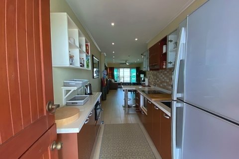 Condo in Hua Hin, Thailand, 2 bedrooms  № 168435 - photo 2