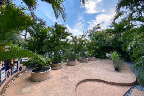 Villa à Hua Hin, Thaïlande 3 chambres № 168438 - photo 1