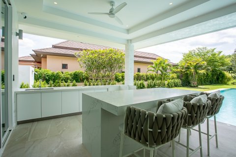 Villa à Hua Hin, Thaïlande 4 chambres № 168440 - photo 8