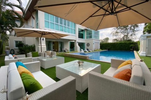 Villa à Hua Hin, Thaïlande 4 chambres № 168439 - photo 6