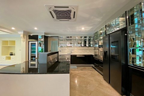 Villa à Hua Hin, Thaïlande 4 chambres № 168439 - photo 17