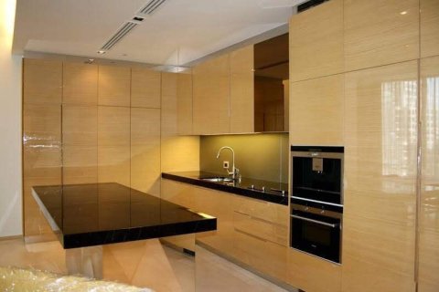 Condo in Pathum Wan, Bangkok, Thailand, 3 bedrooms  № 160943 - photo 3