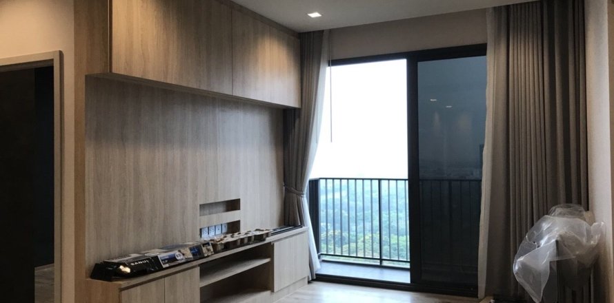 Condo à Chatuchak, Bangkok, Thaïlande, 3 chambres  № 161317