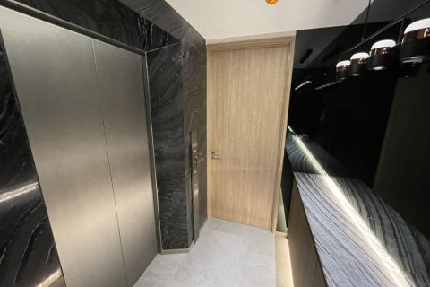 Студия в кондо в Клонг Тоэй, Бангкок, Таиланд № 161320 - фото 1