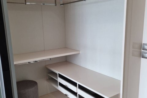 Studio in the Condo in Sathon, Bangkok, Thailand  № 161321 - photo 8