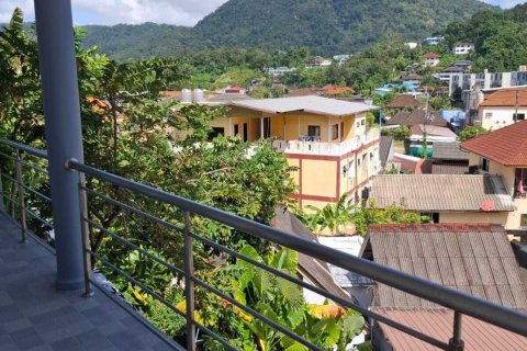 House in Kathu, Thailand 3 bedrooms № 155199 - photo 10