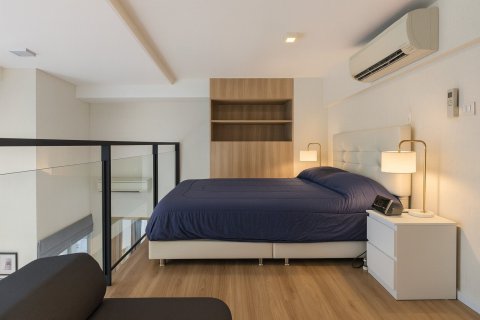 Condo à Khlong Toei, Bangkok, Thaïlande, 2 chambres № 155198 - photo 10