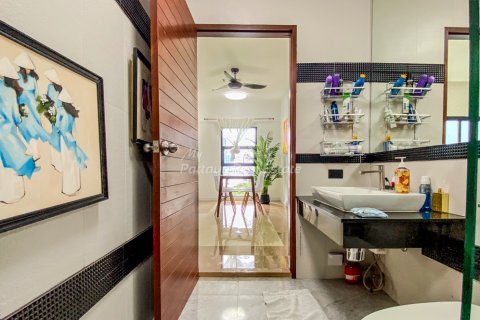 Кондоминиум с 1 спальней в Банг Ламунге, Таиланд № 144571 - фото 7