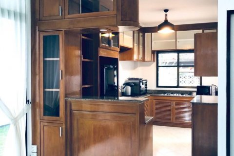 Дом в Паттайе, Таиланд с 3 спальнями  № 144574 - фото 3