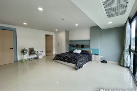 Condo in Pattaya, Thailand, 1 bedroom  № 144575 - photo 19