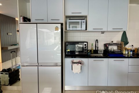 Condo in Pattaya, Thailand, 1 bedroom  № 144575 - photo 18