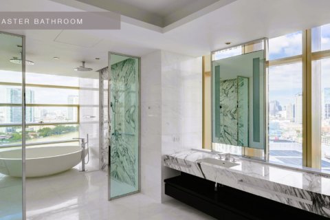Condo in Bangkok, Thailand, 5 bedrooms  № 180762 - photo 13