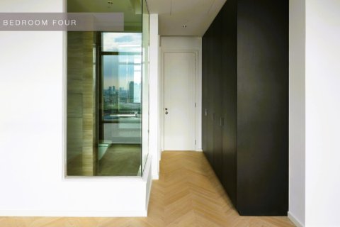 Condo in Bangkok, Thailand, 5 bedrooms  № 180762 - photo 22
