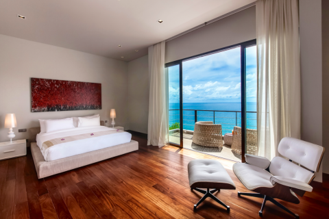 House in Phuket, Thailand 5 bedrooms № 180759 - photo 30