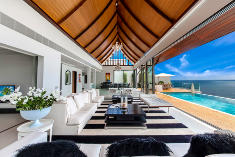 House in Phuket, Thailand 5 bedrooms № 180759 - photo 4