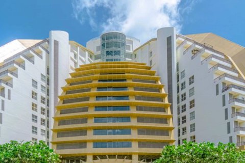 Penthouse in Pattaya, Thailand 4 bedrooms № 180764 - photo 19