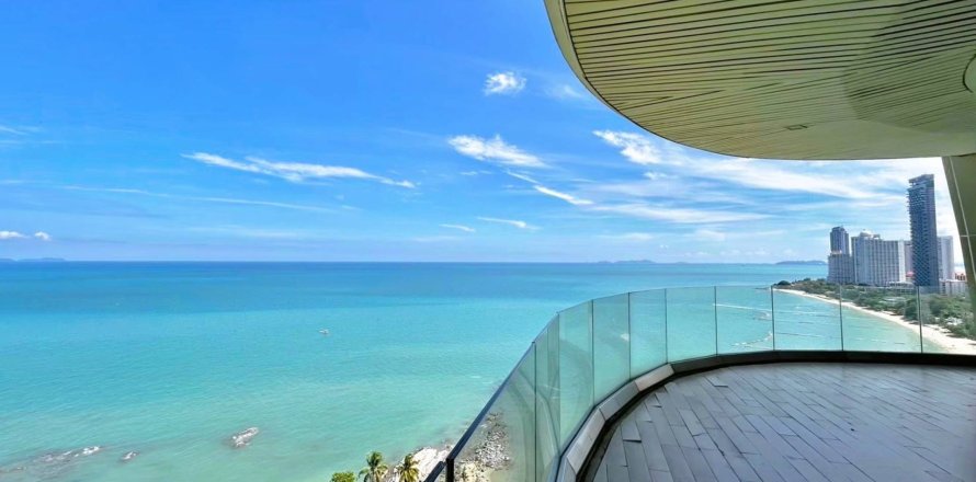 Penthouse in Pattaya, Thailand 4 bedrooms № 180764
