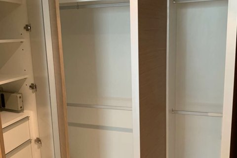 Condo in Watthana, Bangkok, Thailand, 2 bedrooms  № 161790 - photo 8