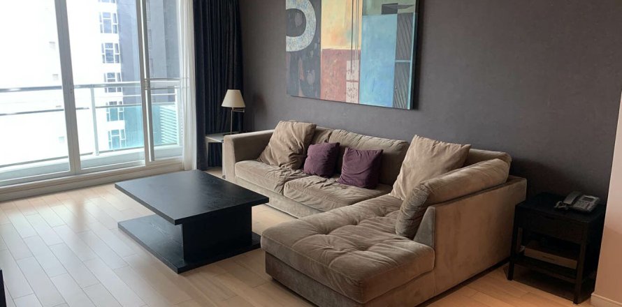 Condo in Watthana, Bangkok, Thailand, 2 bedrooms  № 161790