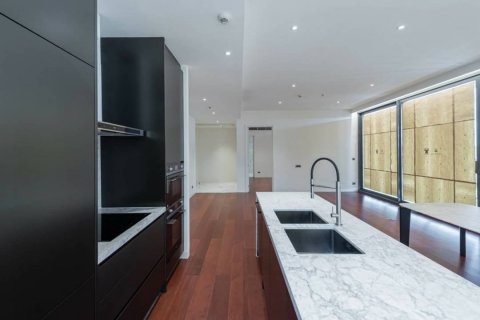 Кондоминиум с 3 спальнями в Ваттхане, Бангкок, Таиланд № 134088 - фото 3