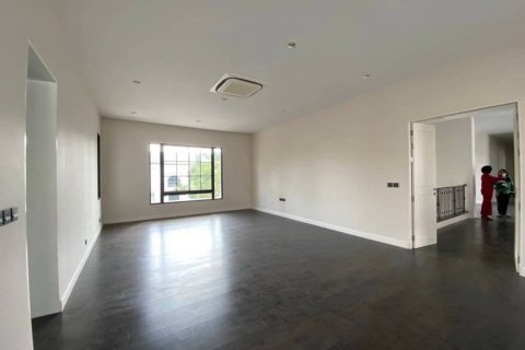 Villa in Suan Luang, Bangkok, Thailand 5 bedrooms № 134091 - photo 5