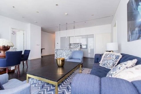 Кондоминиум с 2 спальнями в Сатхоне, Бангкок, Таиланд № 134086 - фото 3