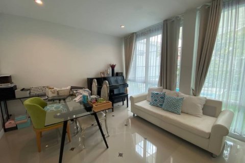 Вилла в Правете, Бангкок, Таиланд с 4 спальнями  № 134087 - фото 5