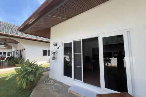 Apartment in Phuket, Thailand 2 bedrooms № 154727 - photo 15