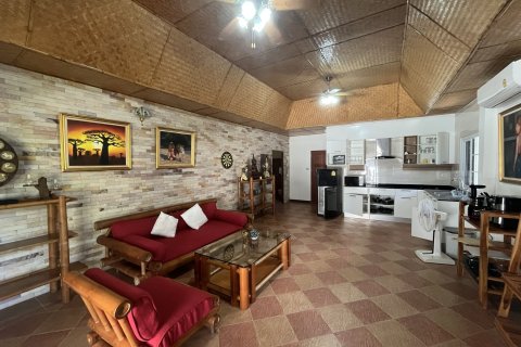 Apartment in Phuket, Thailand 2 bedrooms № 154727 - photo 3