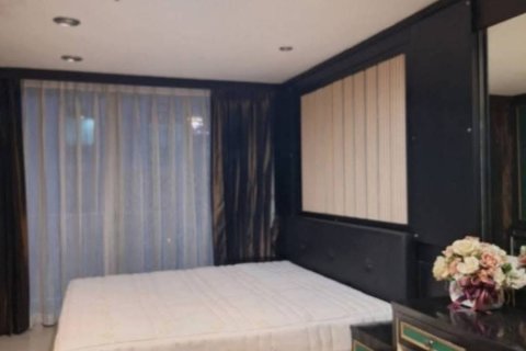 Студия в кондо в Ваттхане, Бангкок, Таиланд № 154728 - фото 7