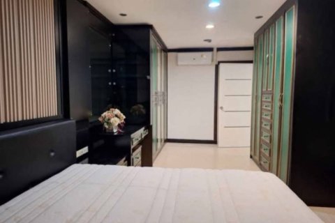 Студия в кондо в Ваттхане, Бангкок, Таиланд № 154728 - фото 13