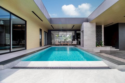 Villa in Klaeng, Thailand 3 bedrooms № 154729 - photo 16