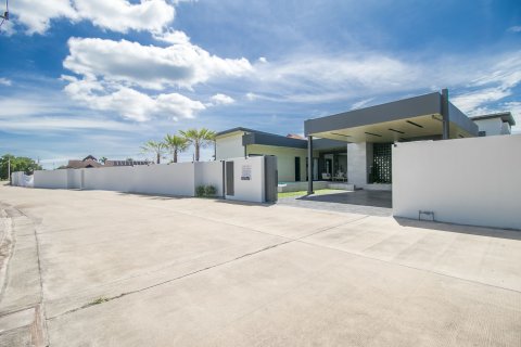 Villa in Klaeng, Thailand 3 bedrooms № 154729 - photo 19