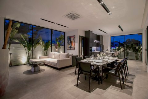 Villa in Klaeng, Thailand 3 bedrooms № 154729 - photo 2