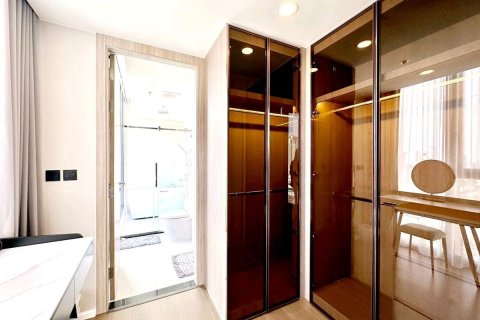 Кондоминиум с 2 спальнями в Патхум Ване, Бангкок, Таиланд № 154724 - фото 4