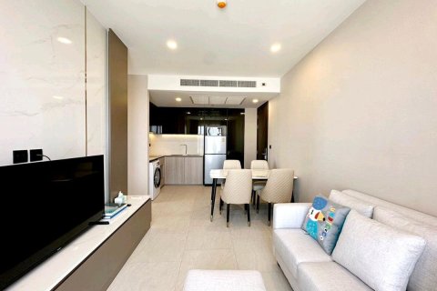 Кондоминиум с 2 спальнями в Патхум Ване, Бангкок, Таиланд № 154724 - фото 2