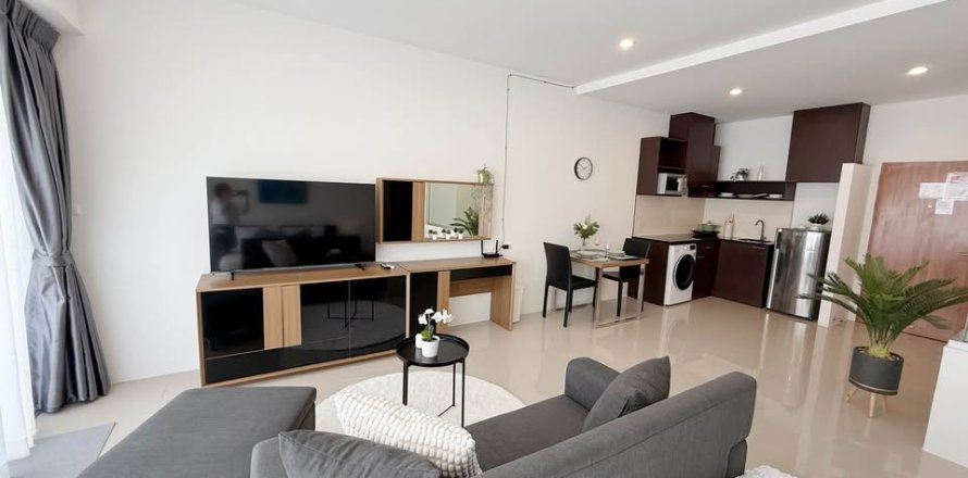 Studio in Pattaya, Thailand № 159789