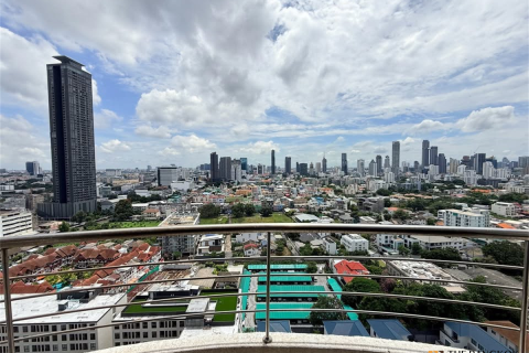 Condo in Bangkok, Thailand, 2 bedrooms № 188855 - photo 6
