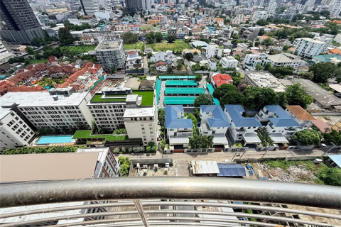 Condo in Bangkok, Thailand, 2 bedrooms № 188855 - photo 7
