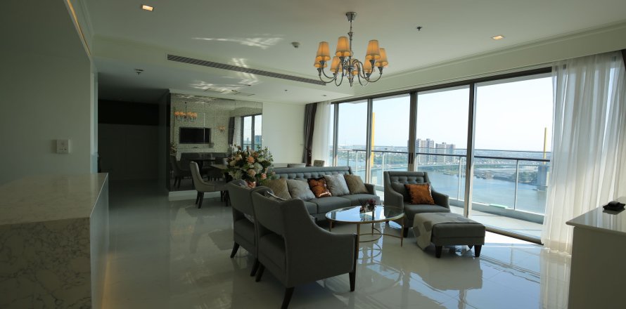 Condo à Bang Kho Laem, Bangkok, Thaïlande, 3 chambres № 155092