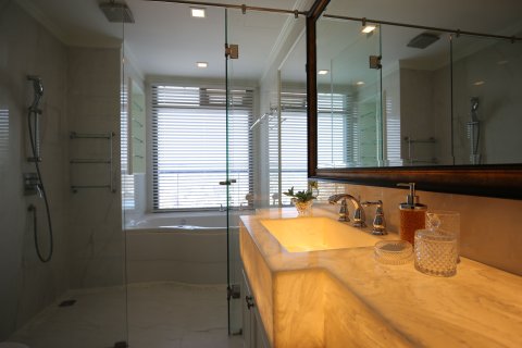Condo à Bang Kho Laem, Bangkok, Thaïlande, 3 chambres № 155092 - photo 10