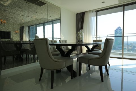 Condo à Bang Kho Laem, Bangkok, Thaïlande, 3 chambres № 155092 - photo 7