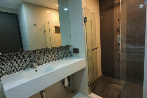 Студия в кондо в Клонг Тоэй, Бангкок, Таиланд № 155095 - фото 12