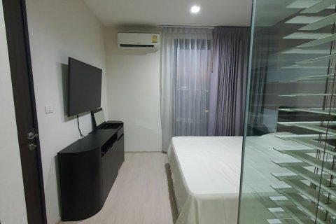 Студия в кондо в Клонг Тоэй, Бангкок, Таиланд № 155095 - фото 8